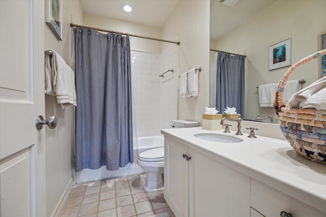3428 Wickersham Ln, Houston, TX 77027 - full bathroom featuring toilet, vanity, shower / bath combination with curtain, and tile patterned floors