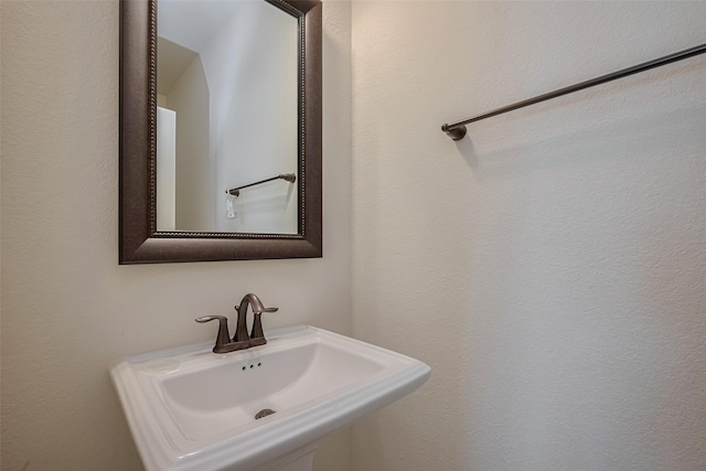 27003 Lindenwood Creek Ln, Katy, TX 77494 - bathroom with a sink