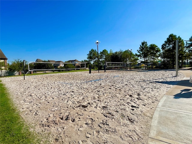 2023 Deer Vly, Missouri City, TX 77459 - surrounding community featuring volleyball court