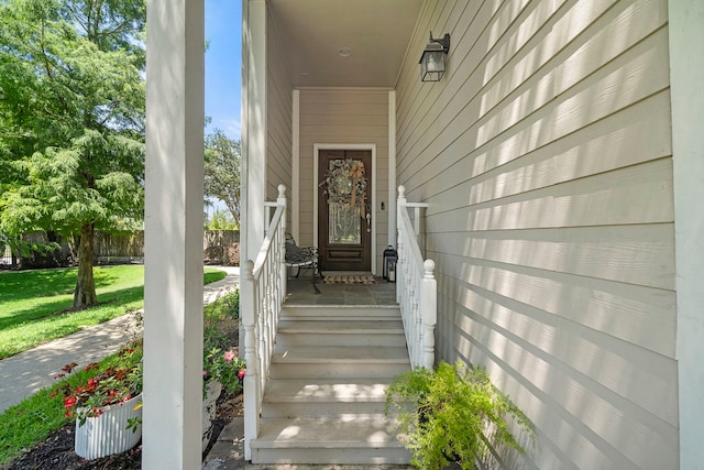 3303 New Garden View Ln, Houston, TX 77018 - property entrance with covered porch and a lawn