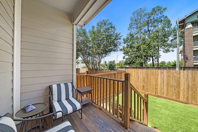 3303 New Garden View Ln, Houston, TX 77018 - view of wooden deck