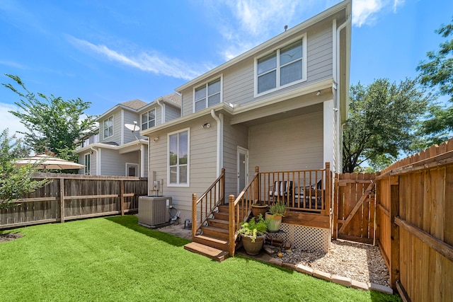 3303 New Garden View Ln, Houston, TX 77018 - back of property featuring cooling unit and a gate
