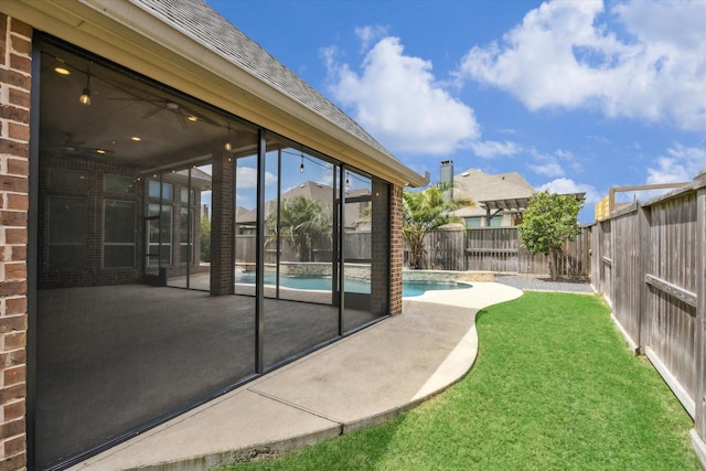 2314 Umber Oaks Ln, Brookshire, TX 77423 - view of yard with a patio