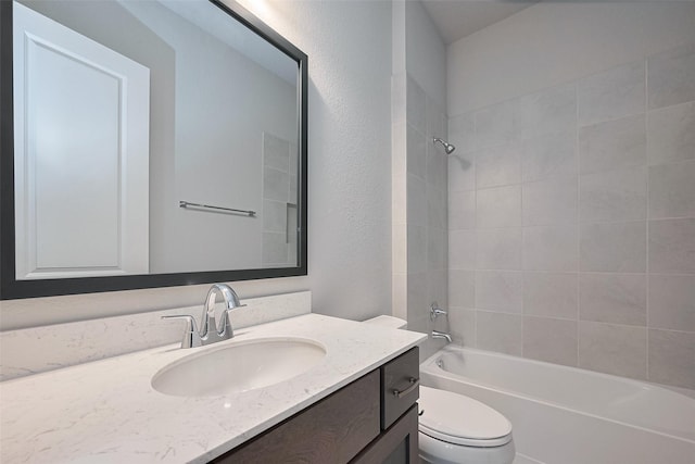 5106 Blooming Hibiscus Ln, Manvel, TX 77578 - full bath featuring vanity, toilet, and shower / bath combination