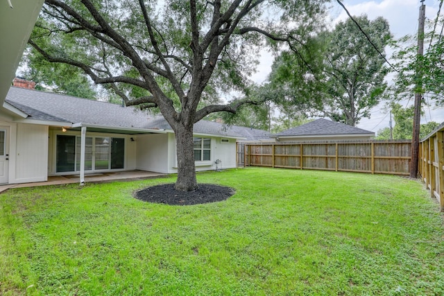 2519 Parana Dr, Houston, TX 77080 - view of yard featuring a patio