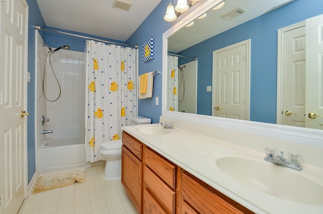 4134 Foxbrush Ln, Sugar Land, TX 77479 - full bath featuring tile patterned floors, shower / bath combo with shower curtain, toilet, and double vanity