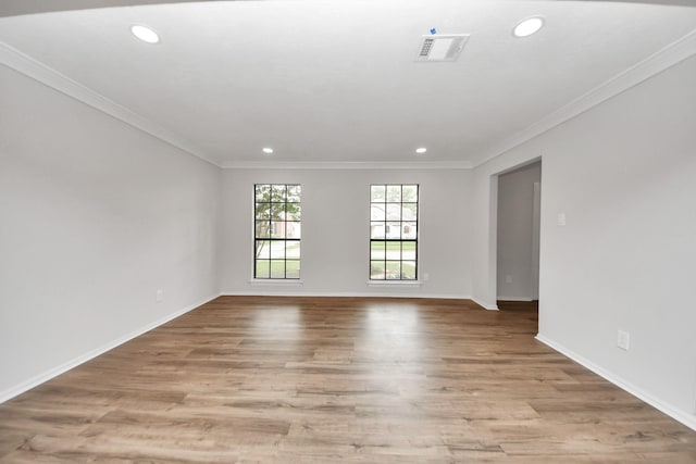7622 Shangrila Ln, Houston, TX 77095 - unfurnished room with recessed lighting, crown molding, light wood-style flooring, and baseboards