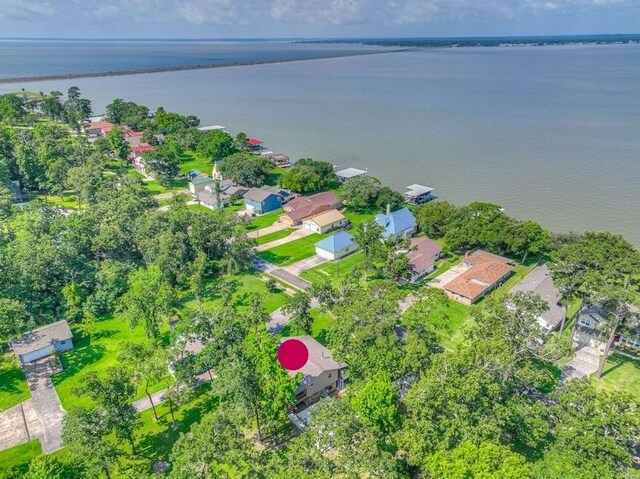 517 Lakeview Hbr, Onalaska, TX 77360 - view of property location featuring a large body of water and nearby suburban area