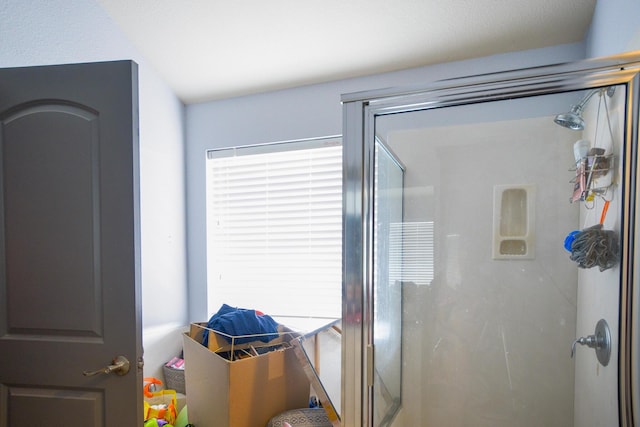 8000 Tee Dr, Austin, TX 78747 - bathroom featuring a stall shower