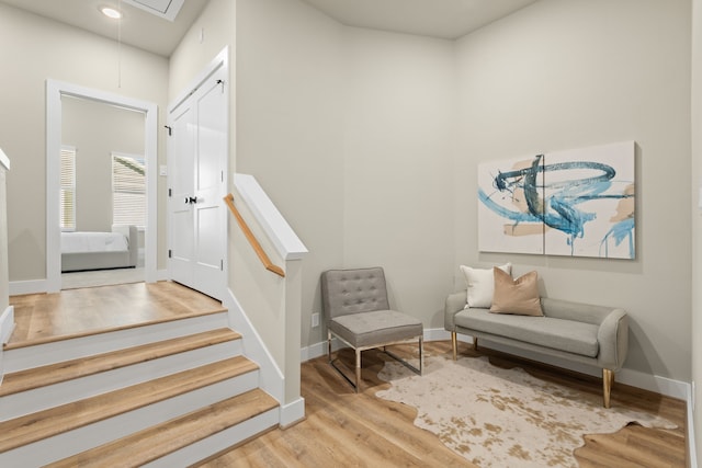 5811 Francis Oak Pl, Houston, TX 77091 - entrance foyer with wood finished floors and recessed lighting