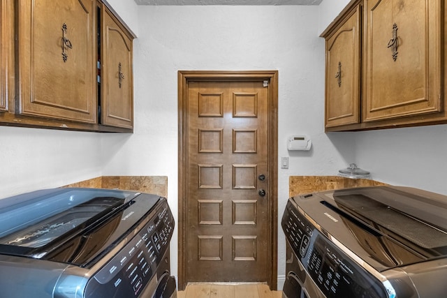 1915 Morton League Rd, Richmond, TX 77406 - laundry area featuring washing machine and clothes dryer