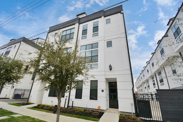 2917 Dallas St, Houston, TX 77003 - view of property