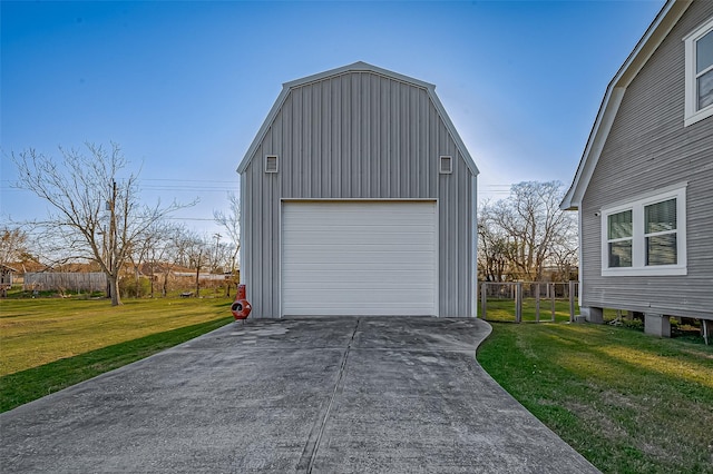 206 S Idaho St, La Porte, TX 77571 - detached garage with concrete driveway