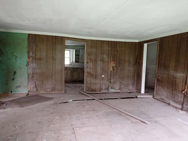 9706 Fm-102, Wharton, TX 77488 - unfurnished room featuring wooden walls