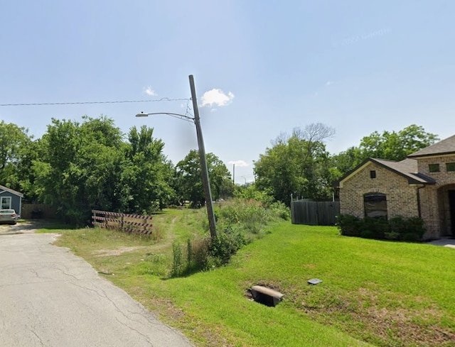 8203 Scott St, Houston, TX 77051
