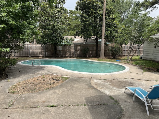 3714 Woodbriar Dr, Houston, TX 77068 - view of pool featuring a patio area and a fenced backyard