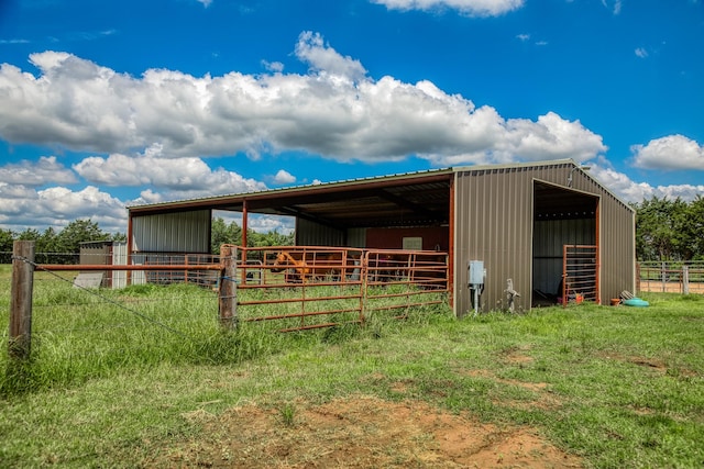 1850 Lcr 439, Groesbeck, TX 76667 - view of horse barn