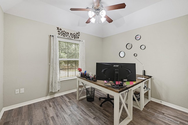 3518 Bain St, Houston, TX 77026 - home office with wood finished floors, baseboards, ceiling fan, and vaulted ceiling