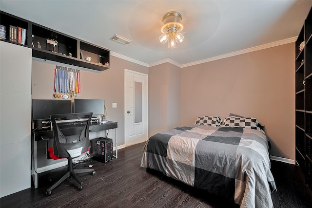 18206 Lake Bend Dr, Houston, TX 77084 - bedroom with baseboards, wood finished floors, crown molding, and a desk