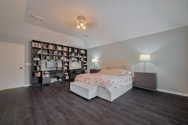 18206 Lake Bend Dr, Houston, TX 77084 - bedroom with wood finished floors, baseboards, a desk, and a ceiling fan