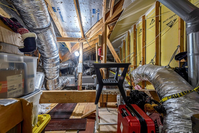 5306 Brookway Dr, Houston, TX 77084 - view of attic