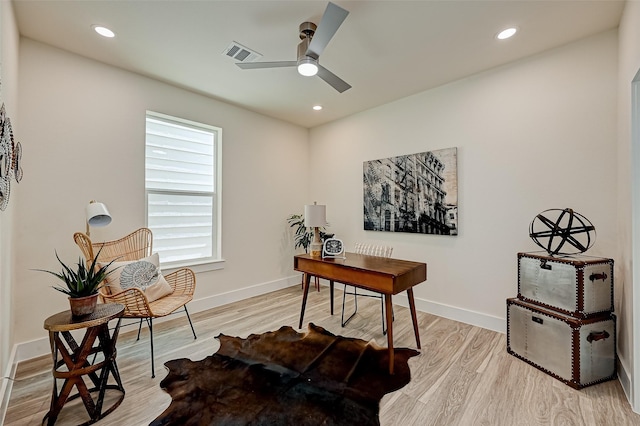 2905 Nagle St, Houston, TX 77004 - office featuring light wood-style flooring, a ceiling fan, baseboards, and recessed lighting
