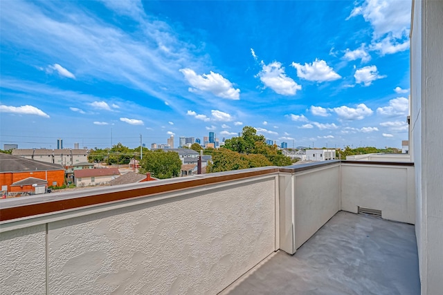 2905 Nagle St, Houston, TX 77004 - view of balcony