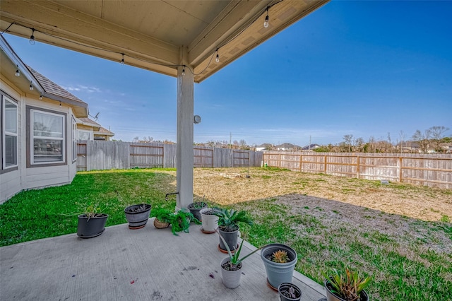 21450 Petherton Dr, Tomball, TX 77375 - view of yard with a patio