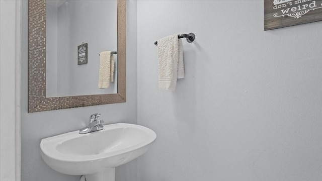 19603 Pitchstone Dr, Tomball, TX 77377 - bathroom with a sink