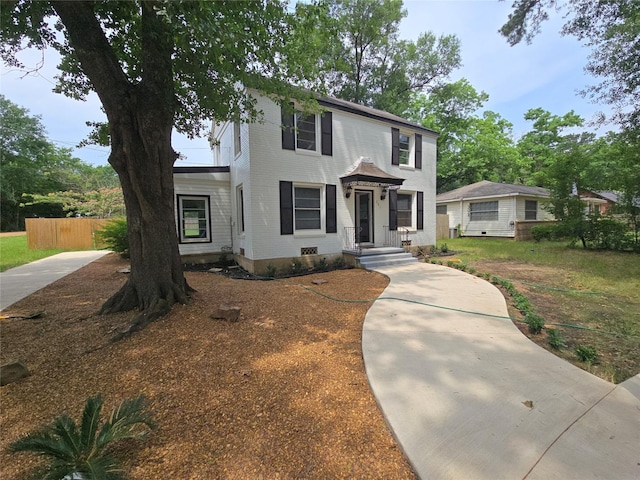 301 Harold St, Crockett, TX 75835 - view of front of house
