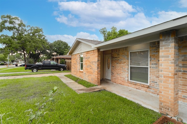 12626 Marble Dr, Houston, TX 77070 - photo 3