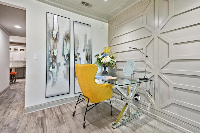7 Woodstone St, Houston, TX 77024 - office space featuring wood finished floors, ornamental molding, and recessed lighting