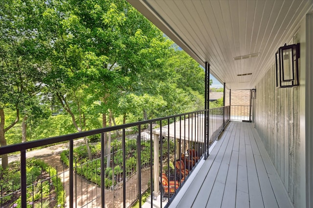 7 Woodstone St, Houston, TX 77024 - view of wooden deck