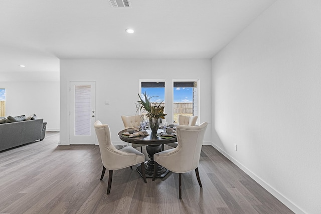 5302 Allen Cay, Texas City, TX 77590 - dining area with wood finished floors, baseboards, and recessed lighting