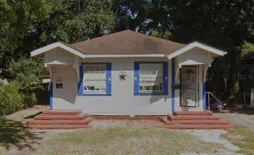 616 Elgie St, Beaumont, TX 77705 - photo 1