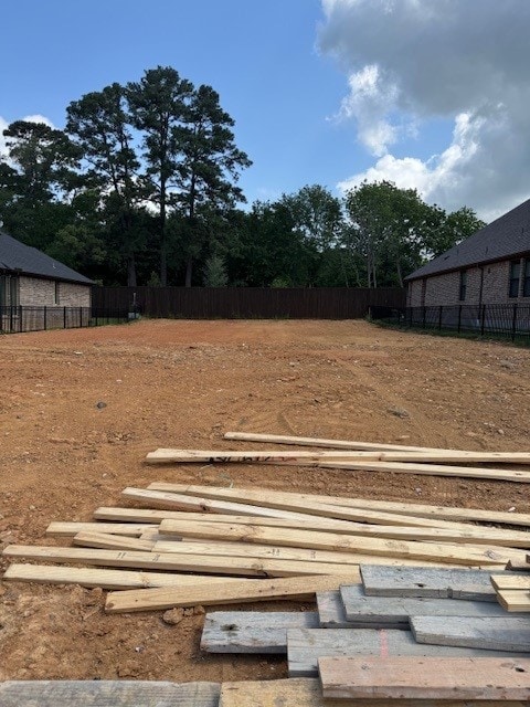 10014 Larkin Cv, Willis, TX 77318 - view of yard