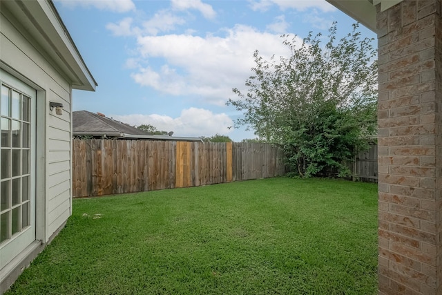 7407 Breda Dr, Baytown, TX 77521 - view of yard