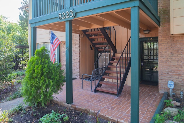 8223 Kingsbrook Rd Unit 212, Houston, TX 77024 - view of property entrance