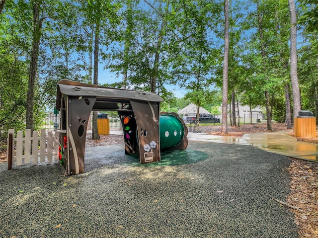1586 Ancient Oak Ln, Conroe, TX 77301 - view of parking