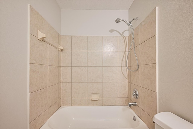 1219 Newsome Glenn Dr, Houston, TX 77090 - full bath featuring toilet and washtub / shower combination