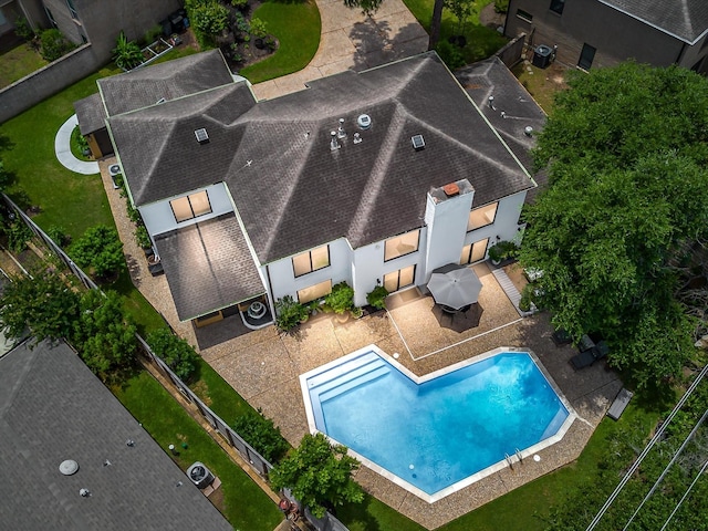 15722 Island Grove Ct, Houston, TX 77079 - view of subject property featuring a pool