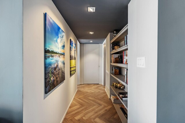 3614 Montrose Blvd Unit 704, Houston, TX 77006 - hallway with baseboards