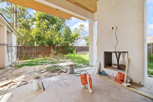830 Azalea St, Houston, TX 77018 - fenced backyard featuring a patio area