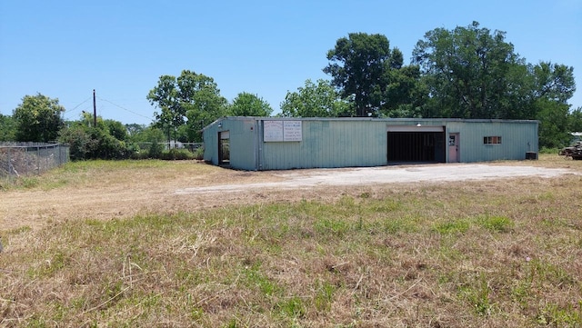 610 New York St, Navasota, TX 77868 - view of pole building