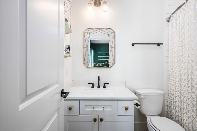 1747 Ojeman Spring Ln, Houston, TX 77055 - full bathroom with vanity and a shower with curtain