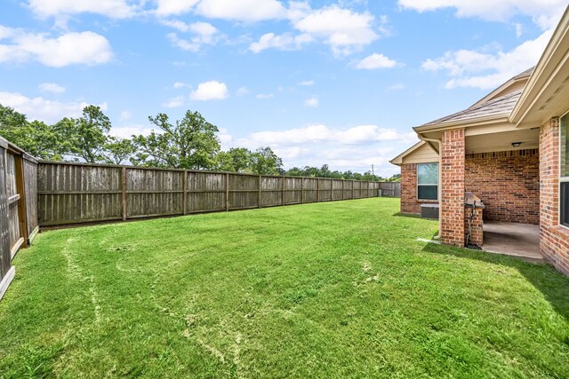 300 Bentside Pl, Clute, TX 77531 - view of yard