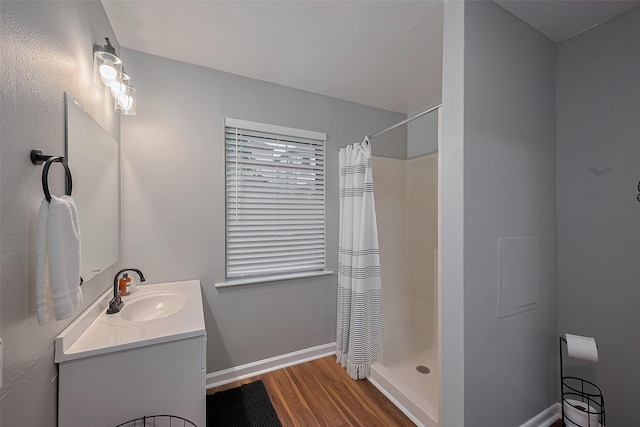 2218 Silverbonnet St, Houston, TX 77055 - bathroom featuring wood finished floors, a shower with shower curtain, and vanity