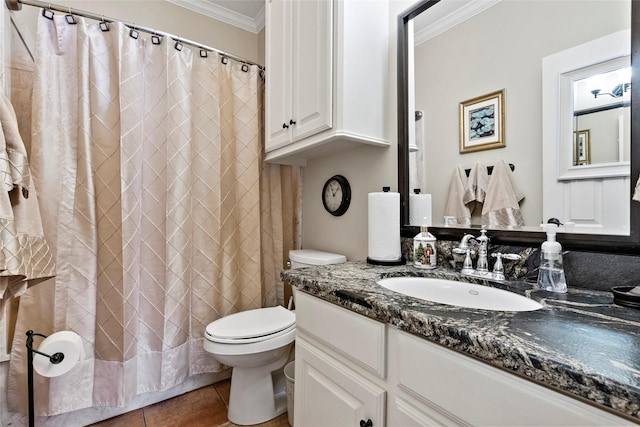 926 Grand Oaks Cir, College Station, TX 77840 - full bath featuring vanity, crown molding, toilet, tile patterned floors, and shower / bath combo