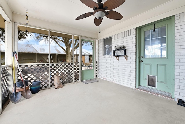6720 Kacal Rd, Beasley, TX 77417 - unfurnished sunroom with ceiling fan