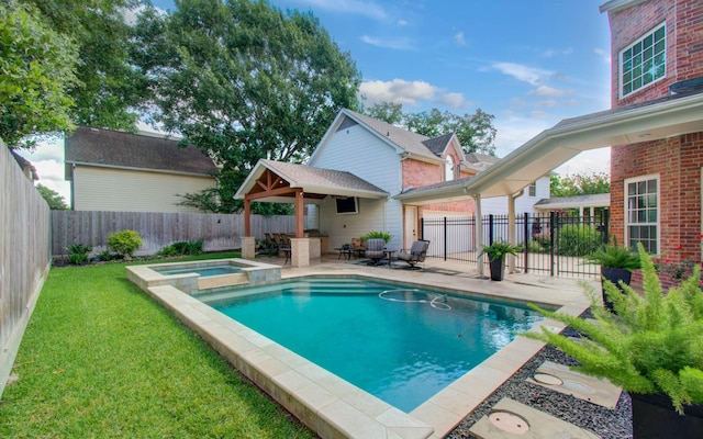 4516 Palmetto St, Bellaire, TX 77401 - view of pool featuring a patio area and a pool with connected hot tub